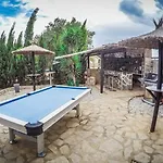 Hotel Caballos 3*