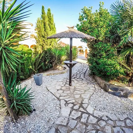 بنسيون لوس كابالوس 3* إلس بوبليتس